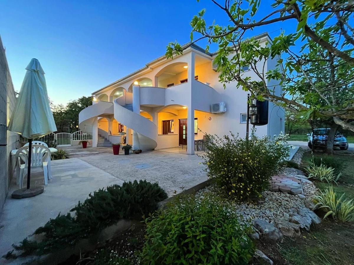 Apartments Fortuna Biograd Na Moru Exterior photo